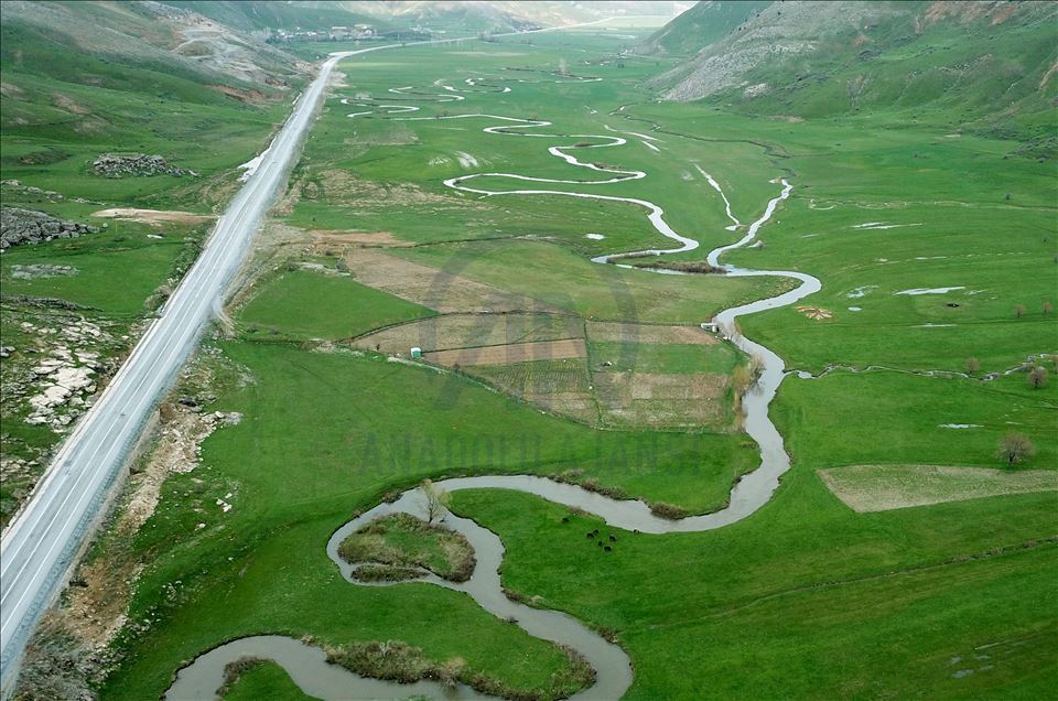 Meander of rivers in Turkey's Bitlis