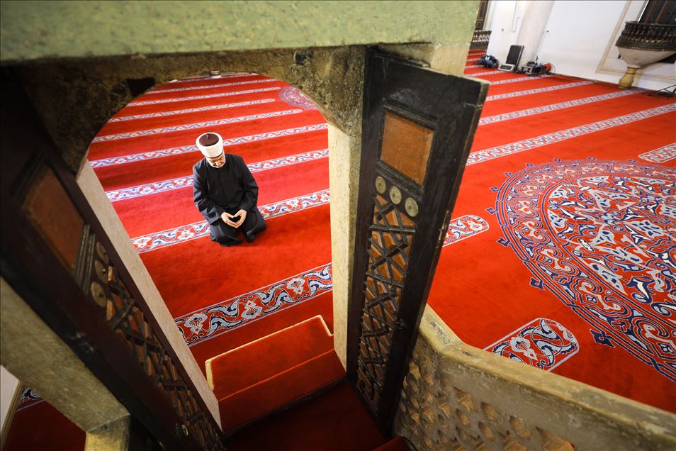 Bosna Hersek'te ramazan ayının ilk cuma namazı kılındı