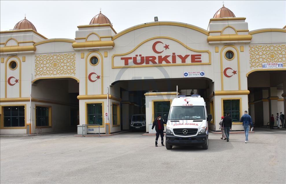 استجابة لمناشدة أمّه.. تركيا تجلب رضيعا سوريا للعلاج
