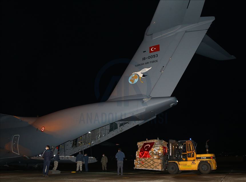 Turkey delivers medical aid supplies to Somalia