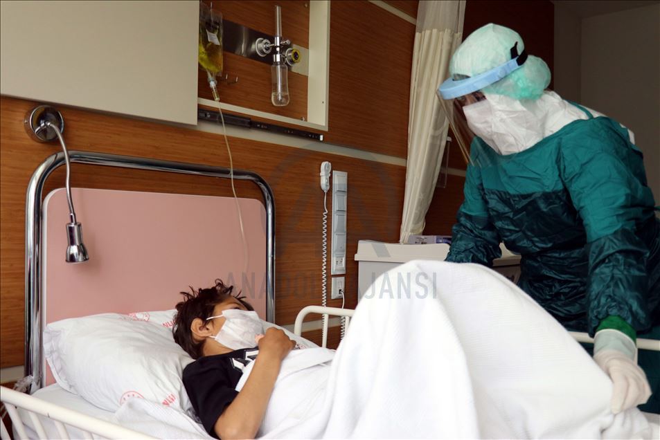 تركيا تبدأ بالرعاية الصحية للطفل السوري "ربيع"
