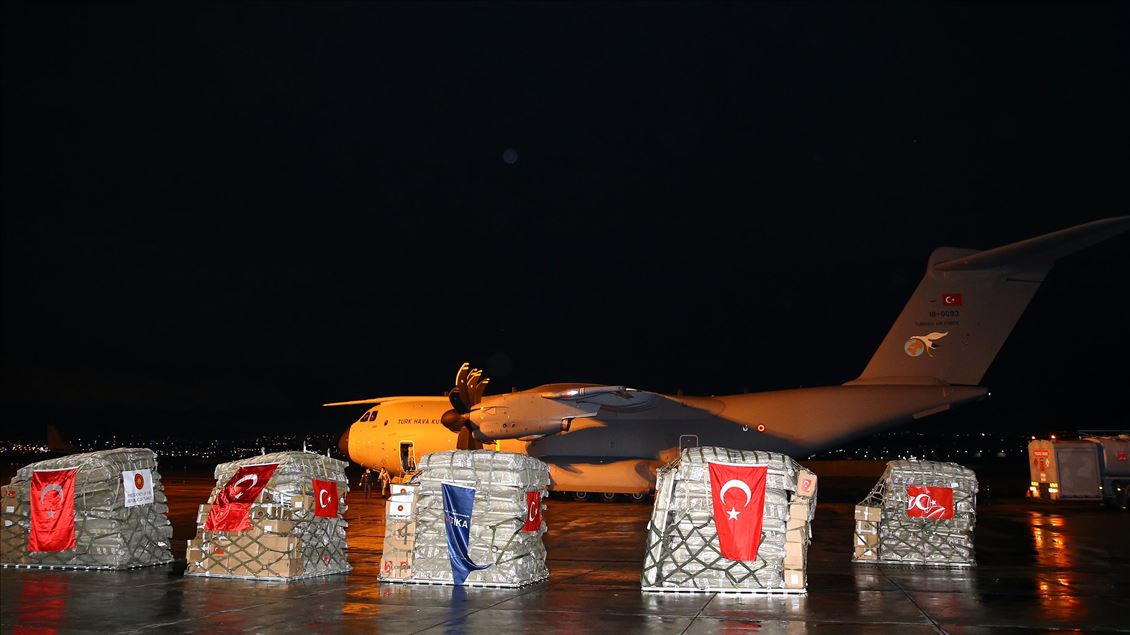 Turkey delivers medical aid supplies to Somalia