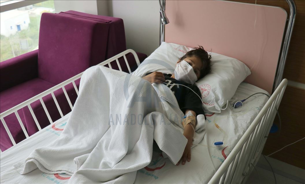 تركيا تبدأ بالرعاية الصحية للطفل السوري "ربيع"
