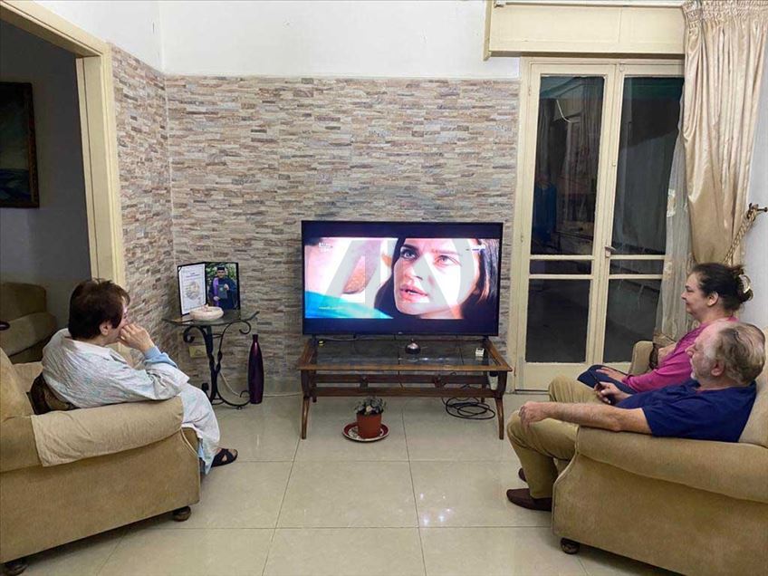 في سابقة غير معهودة، بدلت الشاشات ا