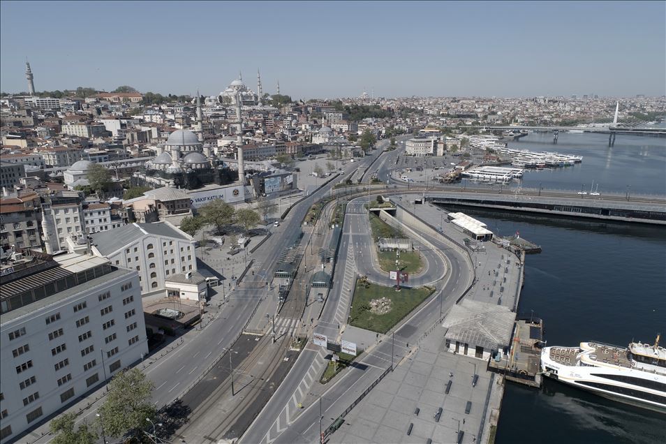 Borba protiv koronavirusa: Puste ulice Istanbula, jednog od najmnogoljudnijih gradova na svijetu 