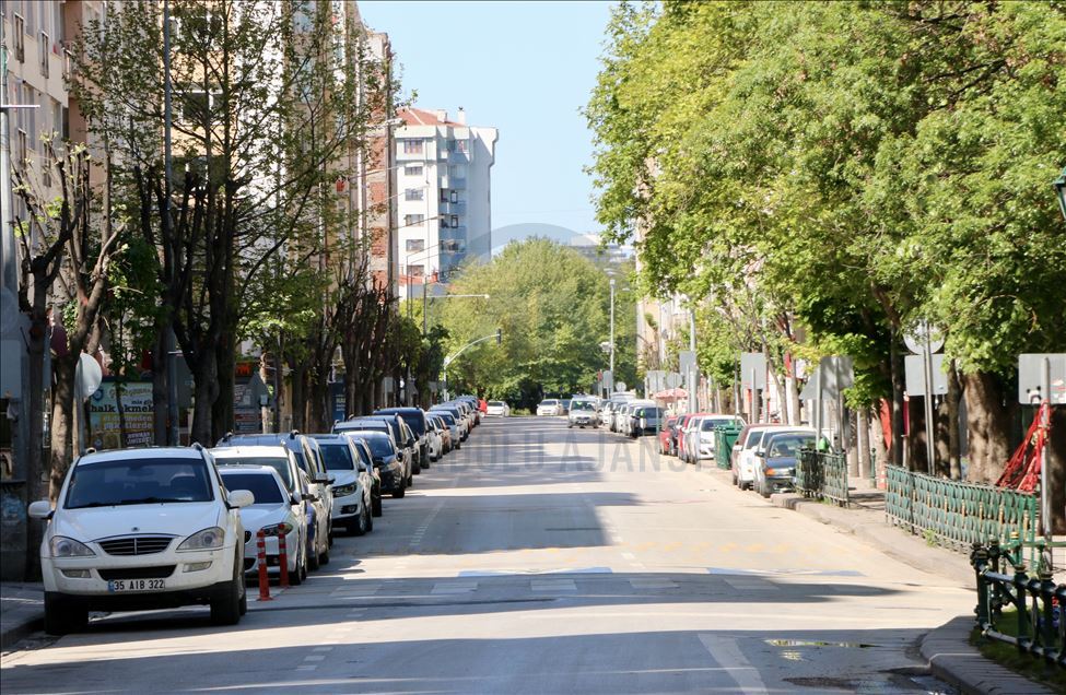 Eskişehir'de sokaklar boş kaldı