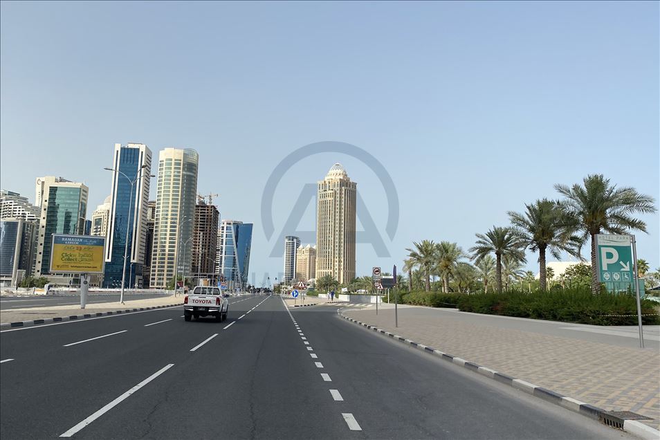 كورونا.. أهالي الدوحة يلتزمون بالعزل المنزلي
