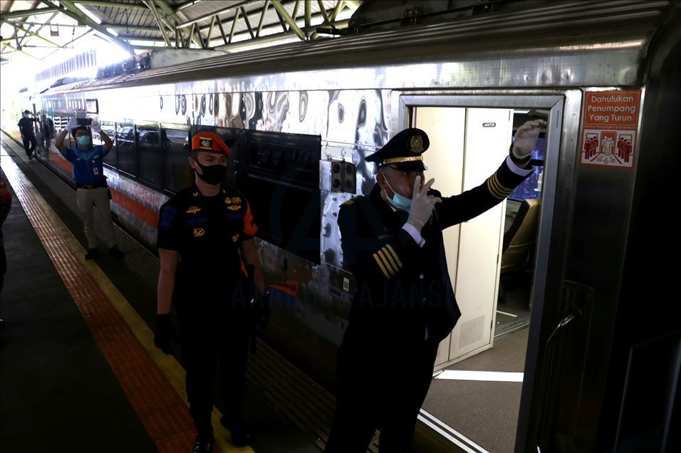 KAI luncurkan Kereta Api Luar Biasa di tengah pandemi