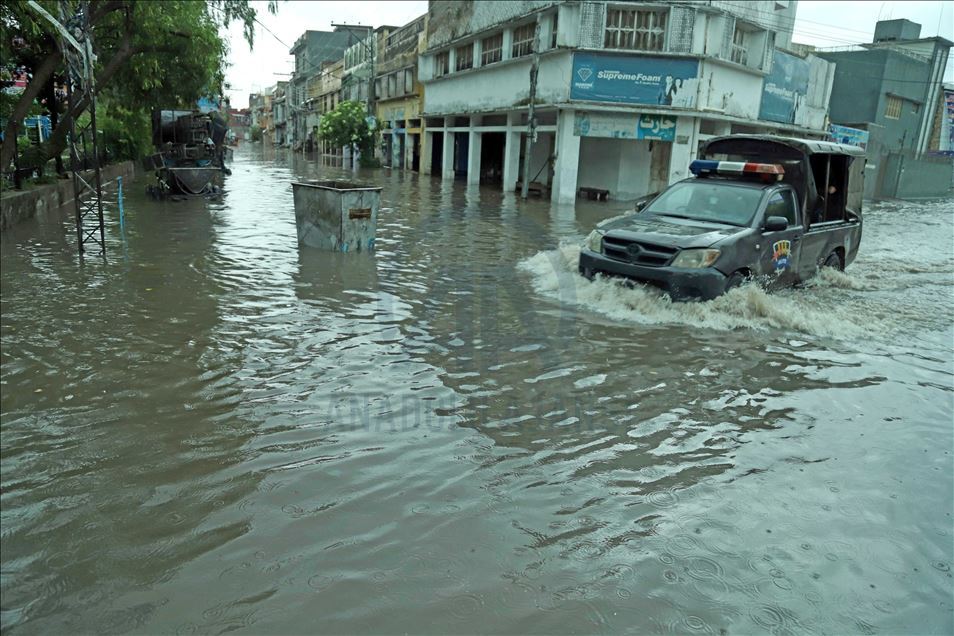 Heavy rain in Rawalpindi