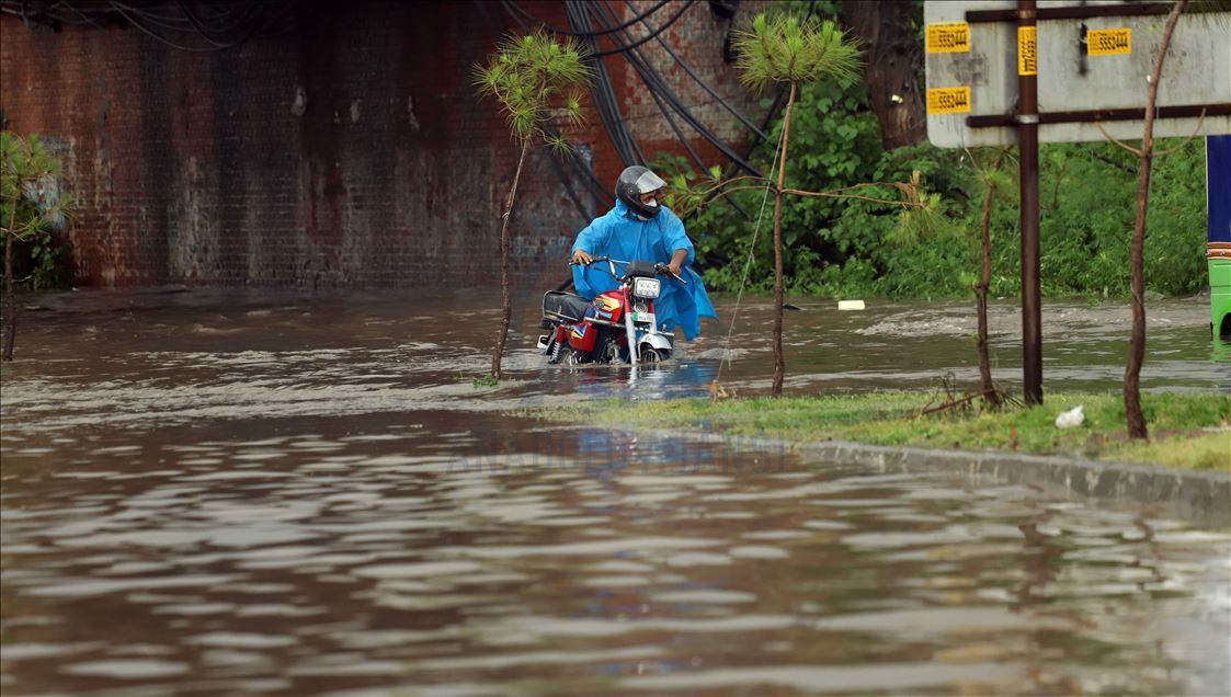 Heavy rain in Rawalpindi