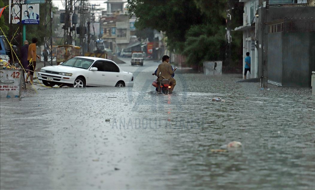 Heavy rain in Rawalpindi