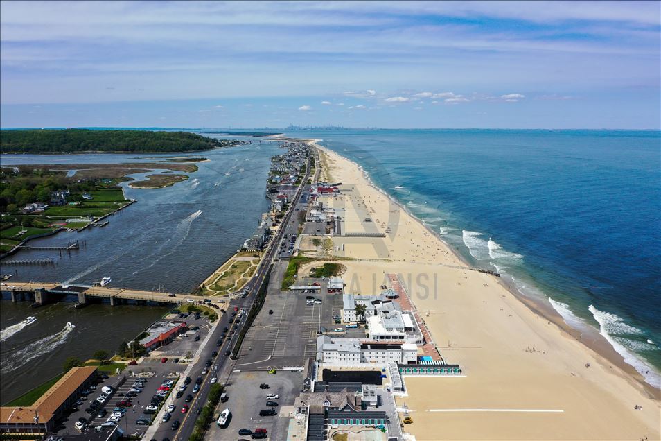 Long Branch Beach in New Jersey amid Covid-19 pandemic - Anadolu