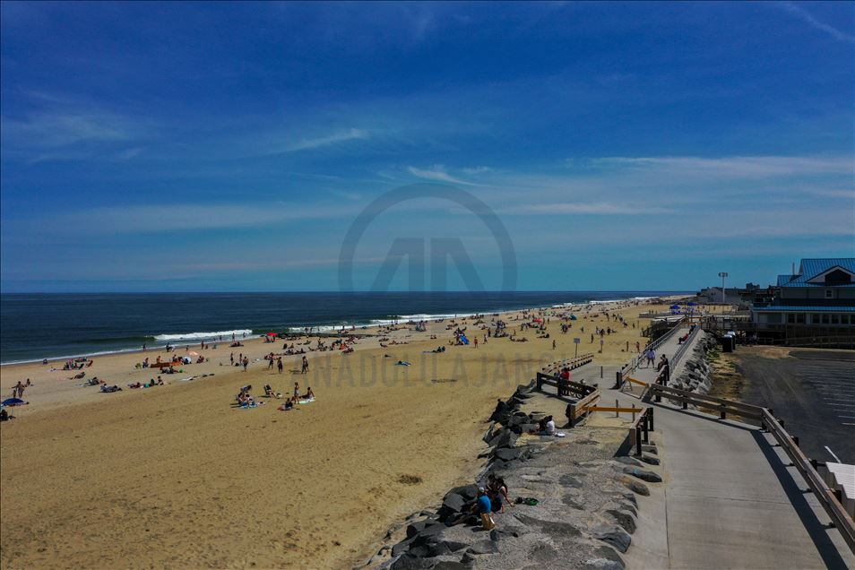Long Branch Beach in New Jersey amid Covid-19 pandemic - Anadolu