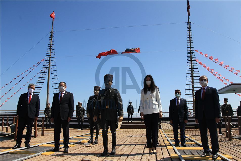 Турция отмечает 101-ю годовщину национально-освободительной борьбы 1