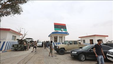 Ekipi i AA-së filmon bazën e çliruar Watiya në Libi