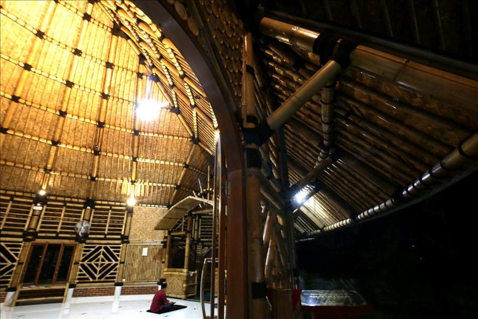 Indonesia's Bamboo Mosque 