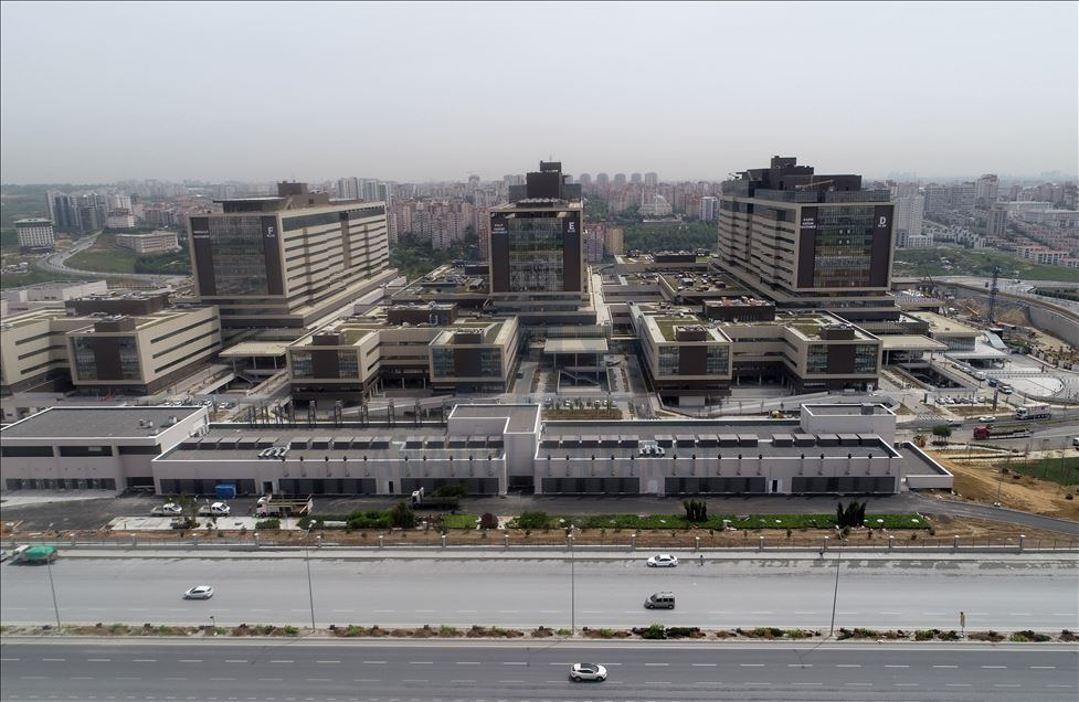 Başakşehir Çam ve Sakura Şehir Hastanesi yarın açılıyor
