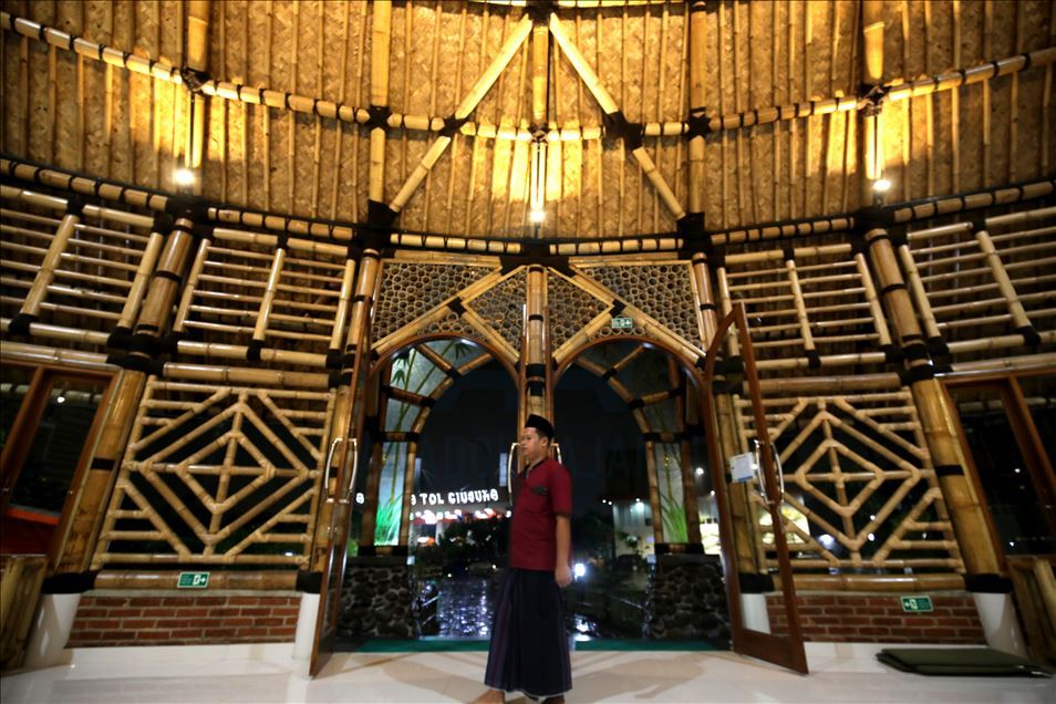 Indonesia's Bamboo Mosque 