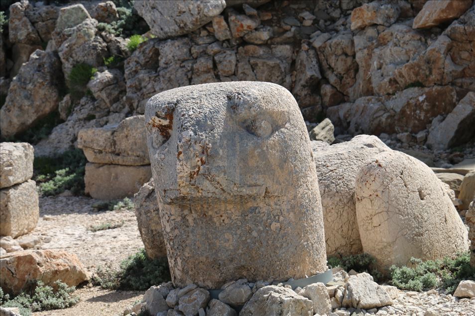 Li Nemrûda mîrateya dinyayê bêdengiya Kovîd-19ê