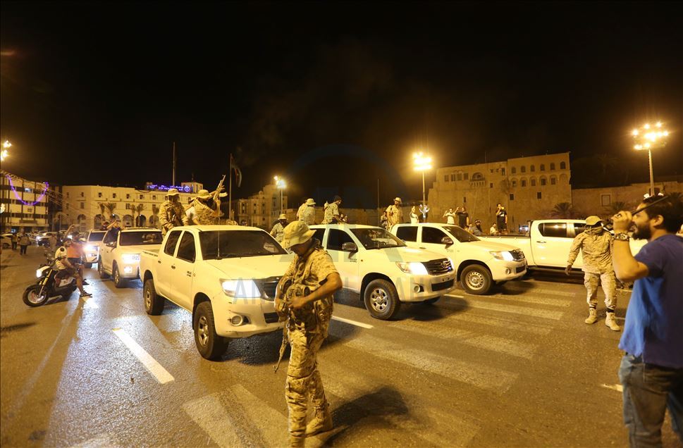 Sistemi Pantsir i shkatërruar në bazën ajrore Al-Watiya ekspozohet në Tripoli
