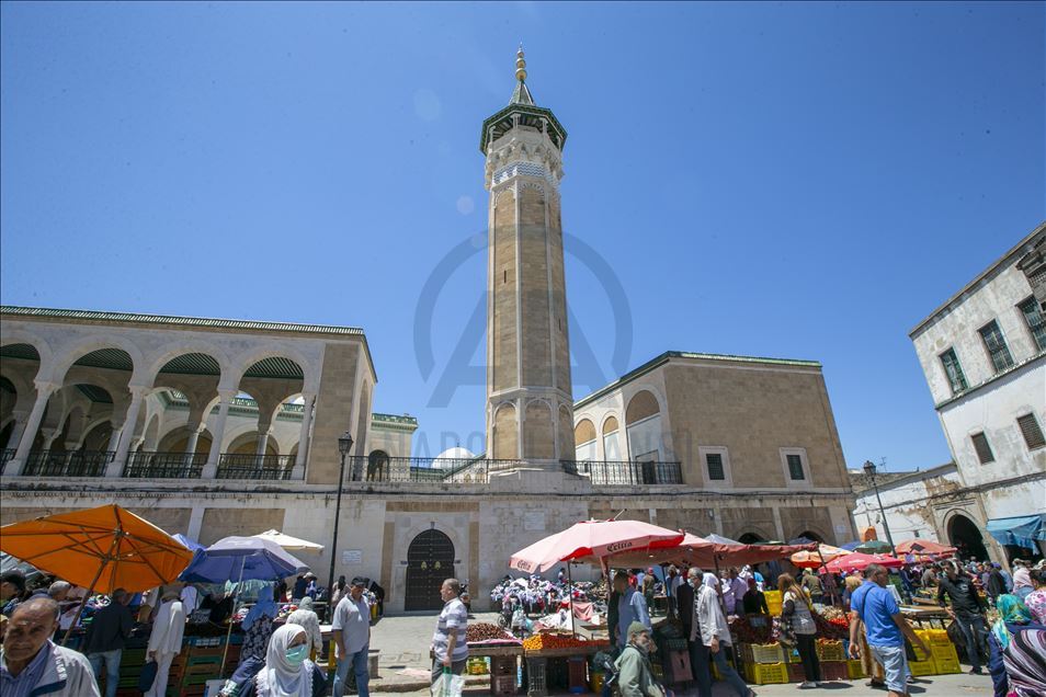Tunus'ta koronavirüs gölgesinde ramazan