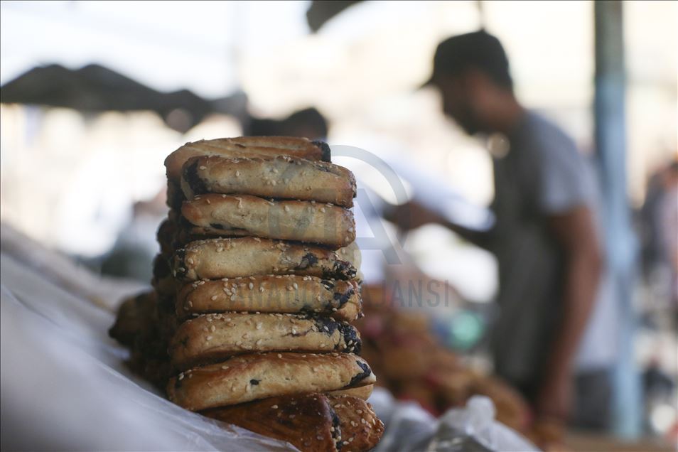 Suriye'de göç, pahalılık ve vatan hasreti gölgesinde Ramazan Bayramı
