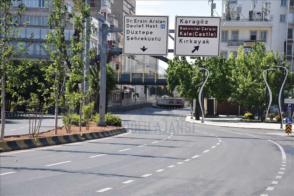 Türkiye genelinde dört günlük sokağa çıkma kısıtlaması başladı
