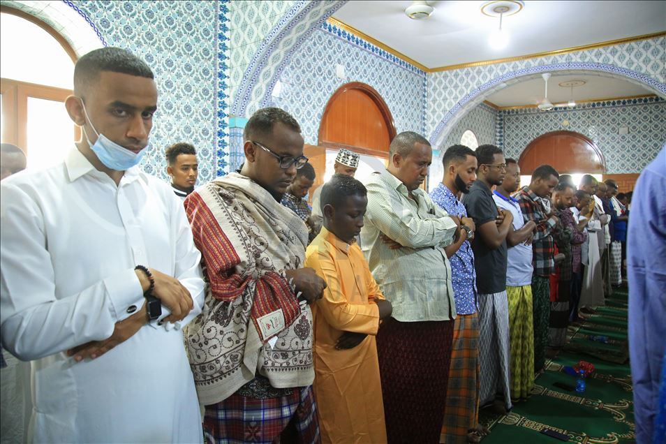 الصومال.. "كورونا" لم ينتقص من فرحة العيد