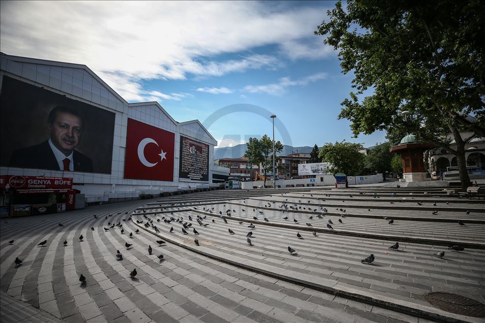 Türkiye genelinde dört günlük sokağa çıkma kısıtlaması başladı