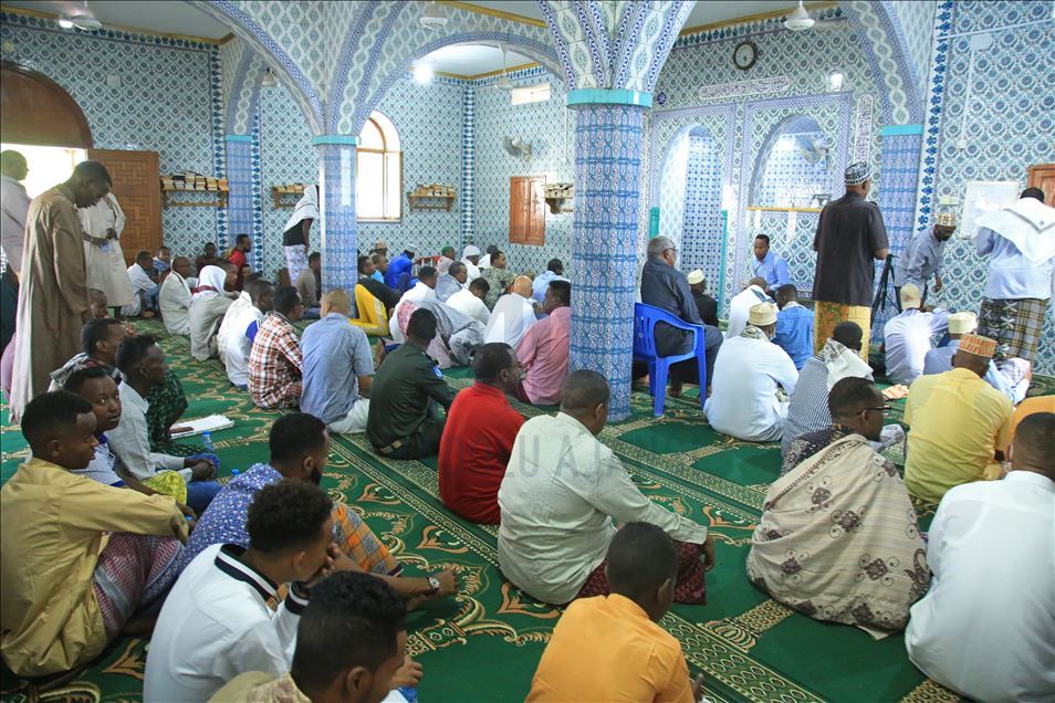 الصومال.. "كورونا" لم ينتقص من فرحة العيد