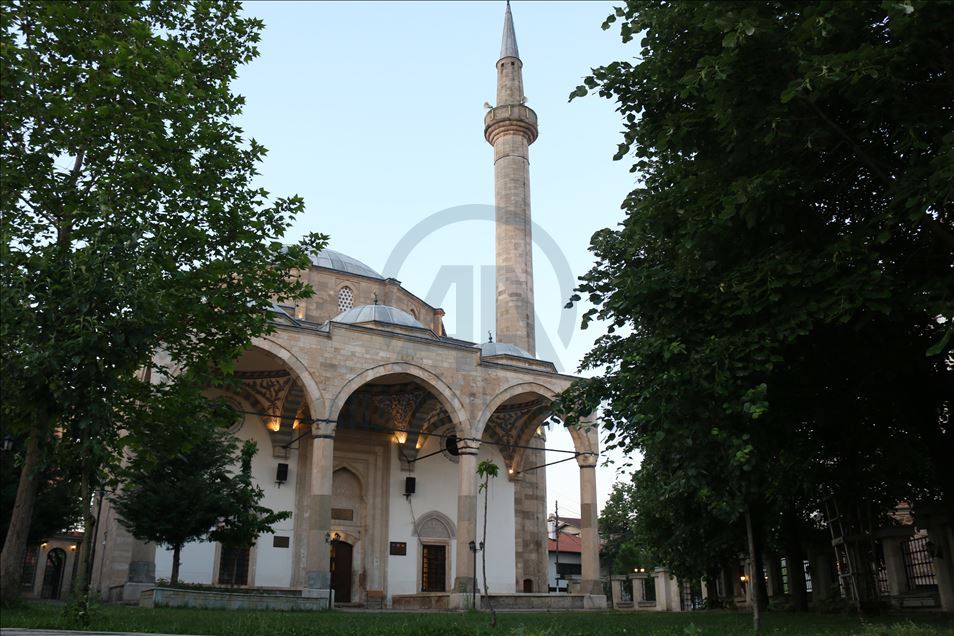 Kosovë, xhamitë pa xhematë për festën e Fitër Bajramit për shkak të koronavirusit