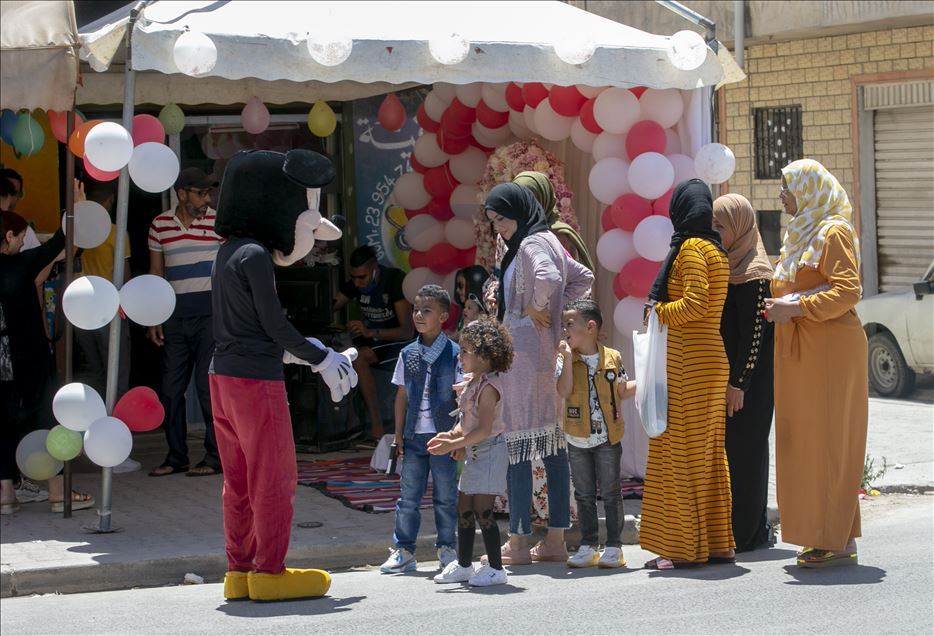 بالحي العتيق في تونس.. "خرجة العيد" تغيب وفرحة الأطفال "تحضر"