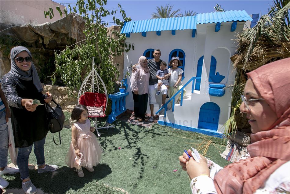 بالحي العتيق في تونس.. "خرجة العيد" تغيب وفرحة الأطفال "تحضر"