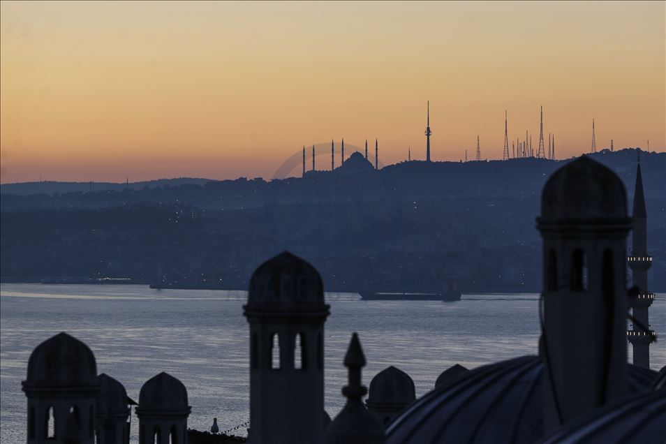 İstanbul'da gündoğumu