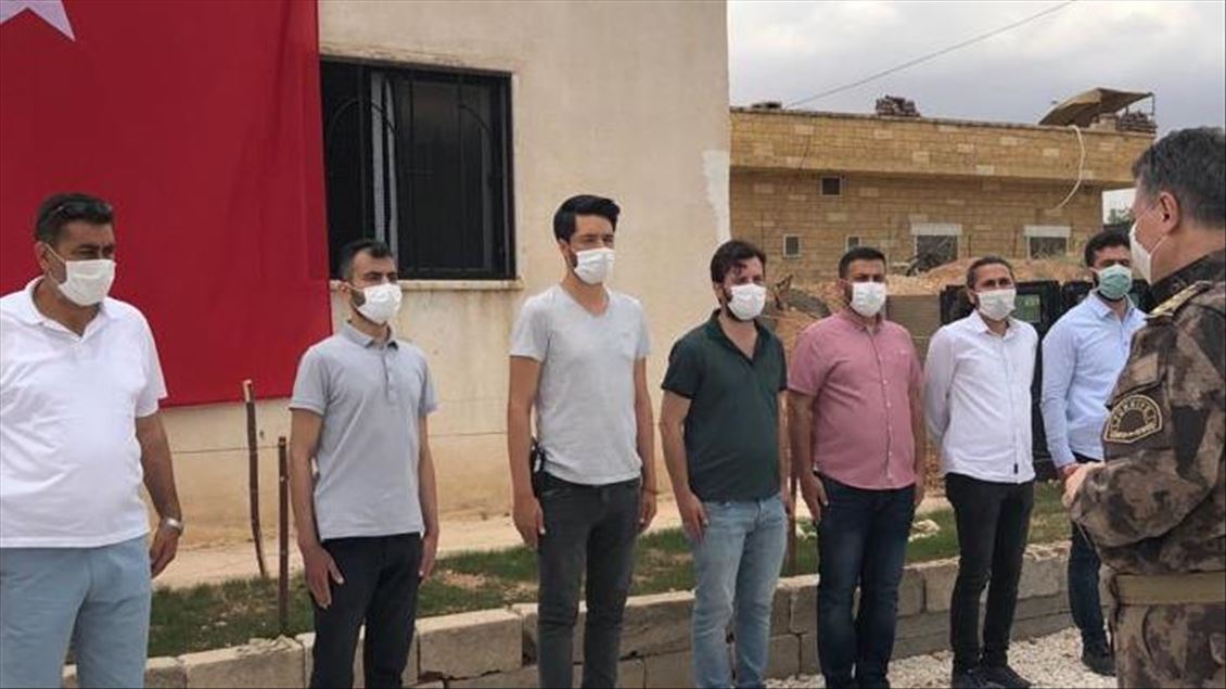 Tel Abyad'da güvenlik güçleri bayramlaştı