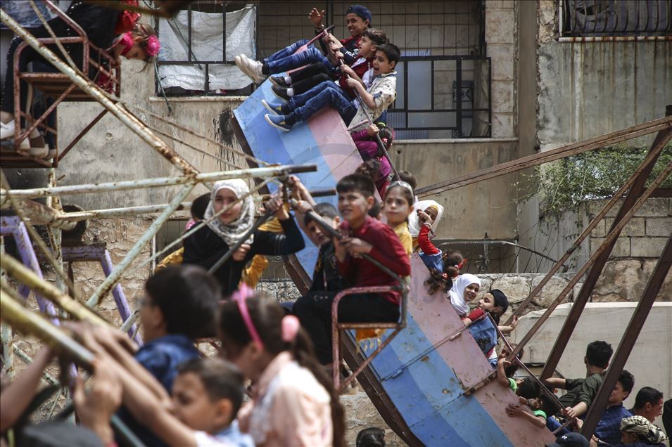 شادی کودکان ادلب در عید فطر