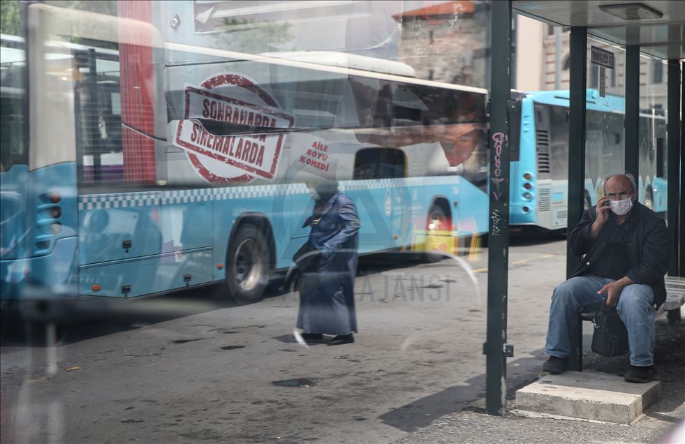 İstanbul'da "Evde kal" çağrısına kısmen uyuluyor