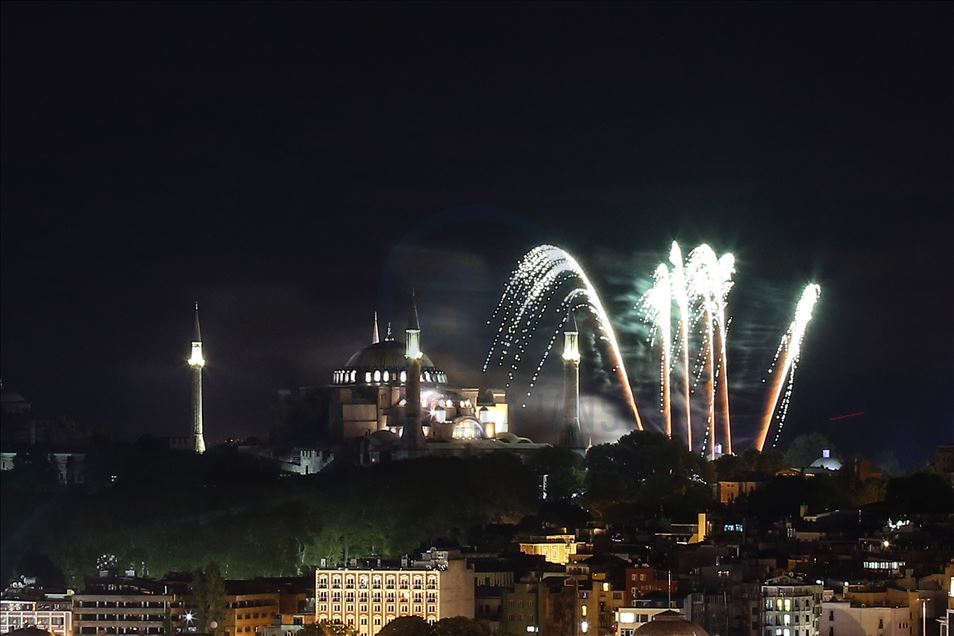Ayasofya'da, İstanbul'un fethi canlandırıldı