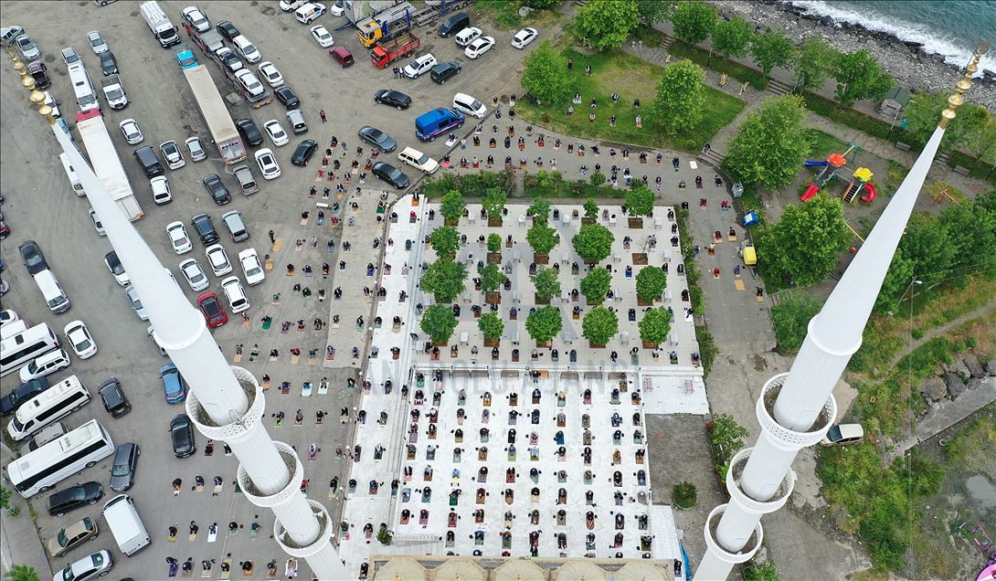 Turska: Prvi džuma-namaz nakon pauze zbog COVID-19 - Trabzon