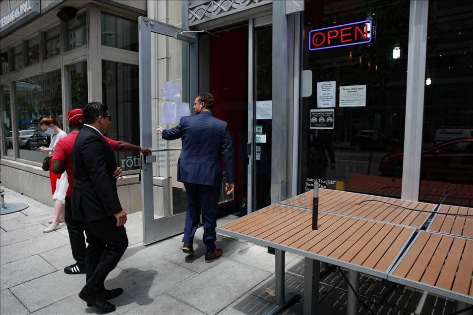Washington'da kafe ve restoranlar yeniden açıldı