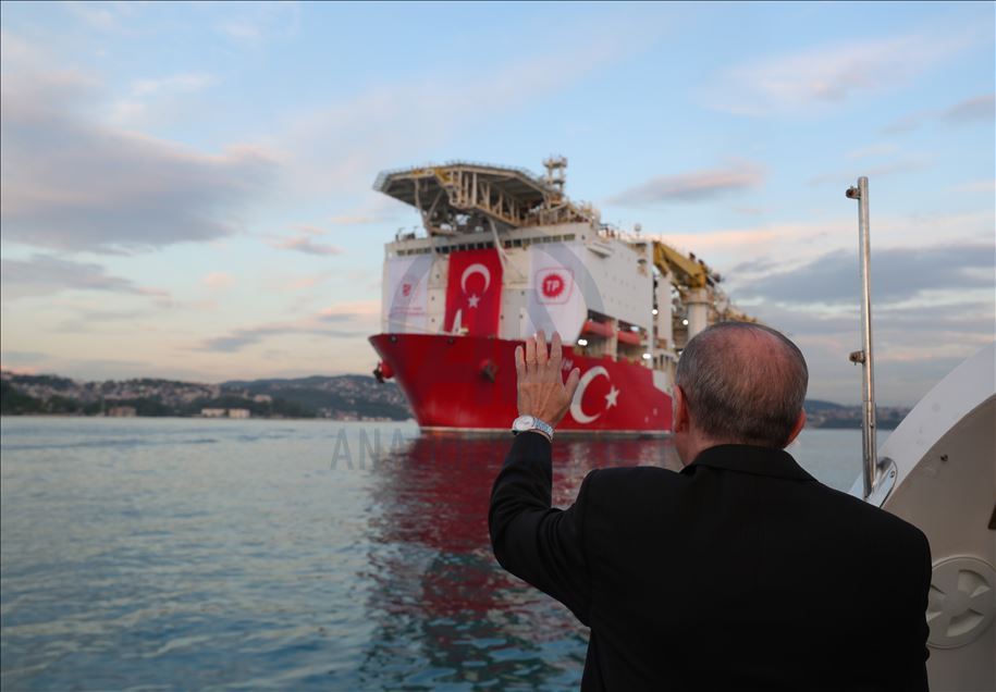 Turski predsjednik Recep Tayyip Erdogan ispraća turski brod za sondažna istraživanja "Fatih"