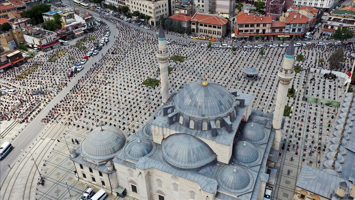 Turska: Prvi džuma-namaz nakon pauze zbog COVID-19 - Konya