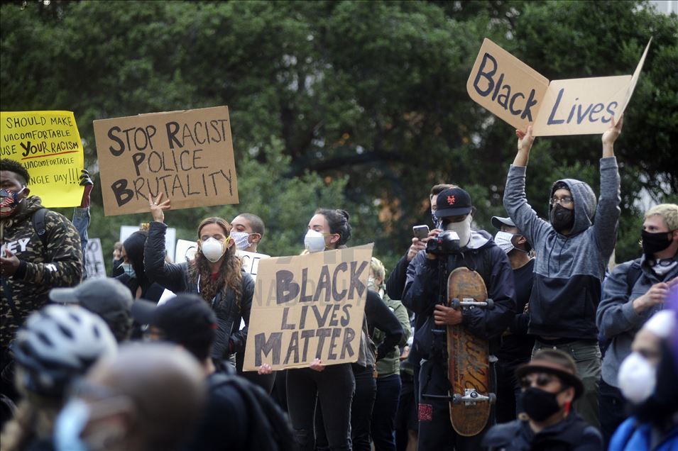 Protests continue over the death of George Floyd in Oakland
