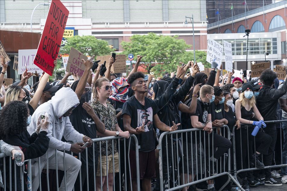 Violent protest against police killing of George Floyd in NYC