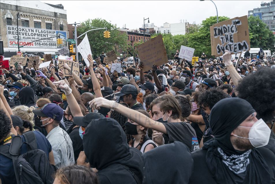 Violent protest against police killing of George Floyd in NYC