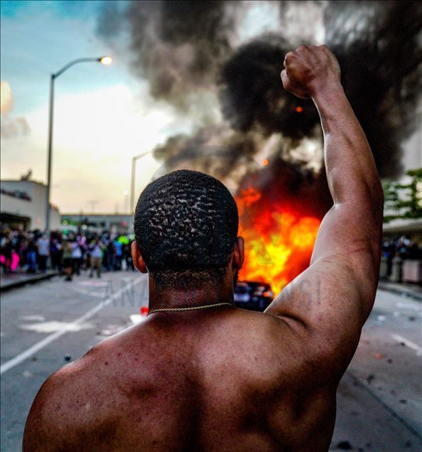 Miles de personas se toman las calles de Atlanta para protestar contra la muerte de George Floyd