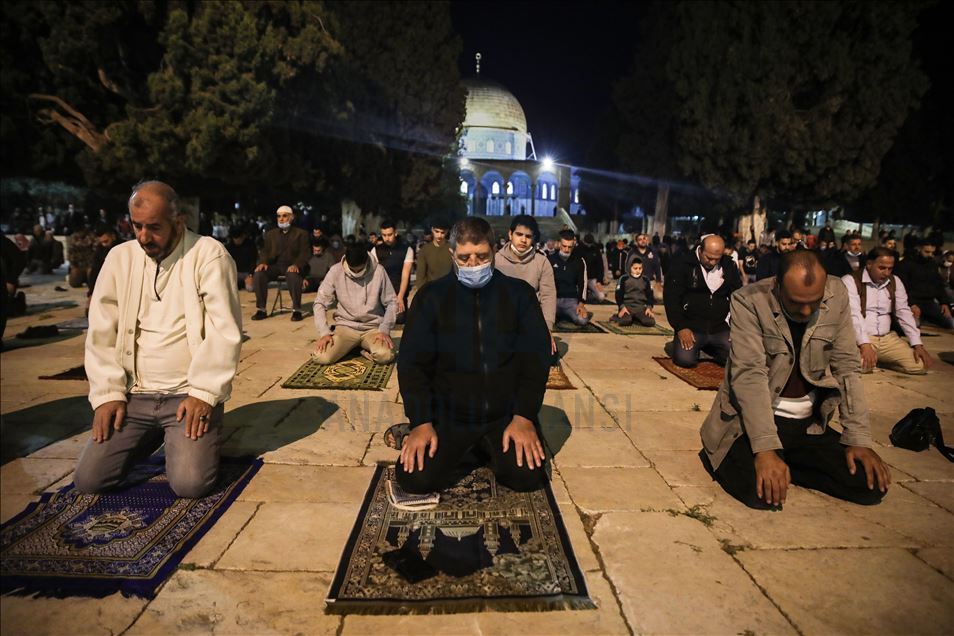 Rihapet Mesxhid al-Aksa pas mbylljes për më shumë se 2 muaj
