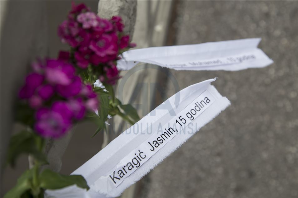 U Sarajevu obilježen Dan bijelih traka: Za jednakost i pravo svih žrtava na sjećanje
