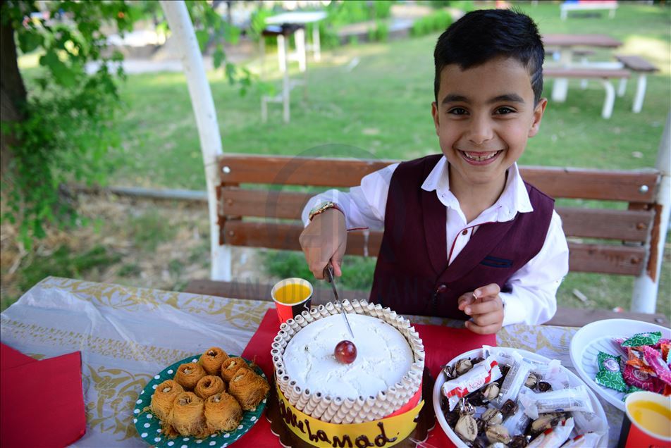 كۆرۆنا گهرمو گوڕی ئاههنگی یادی لهدایكبوون و رۆژی جیهانی منداڵانی ساردکردووەتەوە