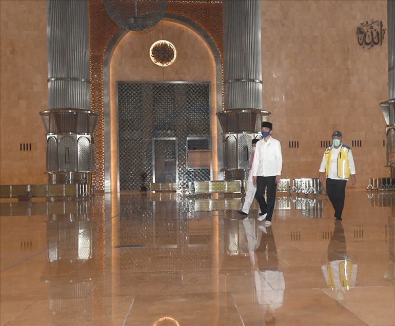 Jokowi tinjau Masjid Istiqlal dalam rangka kesiapan kenormalan baru